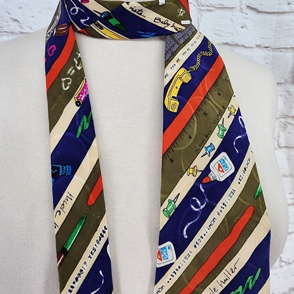 Vintage Nicole Miller Tie 100%‎ Silk Teacher Office Novelty 90s Stationery Gift